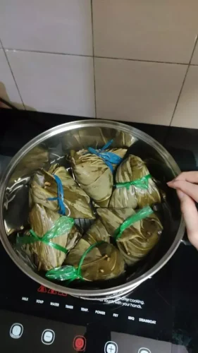 10 Pcs Traditional Nyonya Rice Dumpling 粽子 Bak Zhang   (Three free sample packs will be given as an extra gift.) photo review